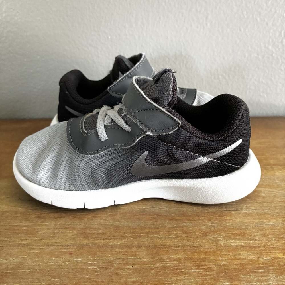 Nike Tanjun Easy On Gray Black Sneakers Shoes Baby Toddler Size 8 8C - Picture 5 of 8